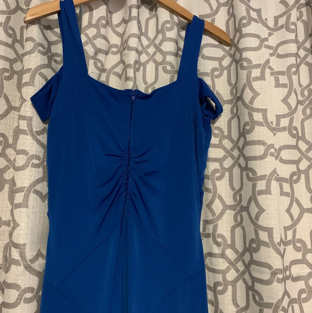 Maxi - Picture 3 of 5